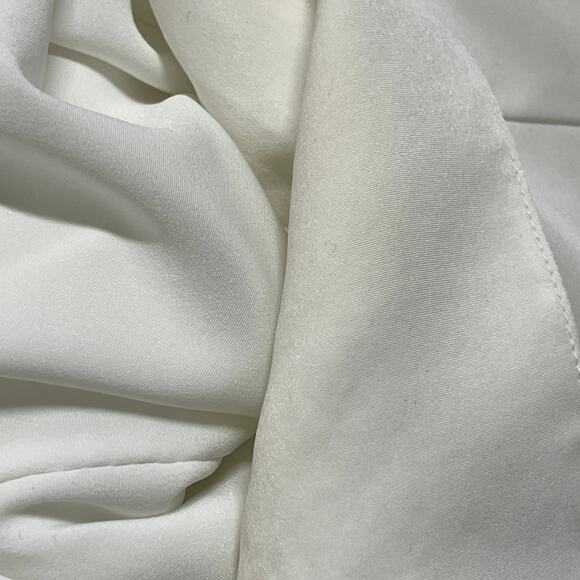 Boston Traveler Blouse Women Size 10 White Long Sleeves Office Minimalist STAIN - Picture 7 of 7